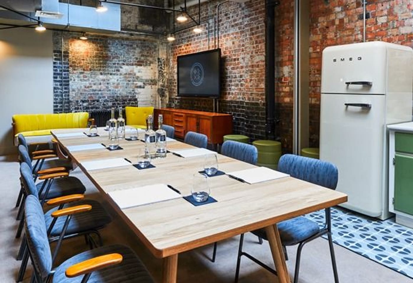 An industrial meeting room with all the kit: New Road Hotel1