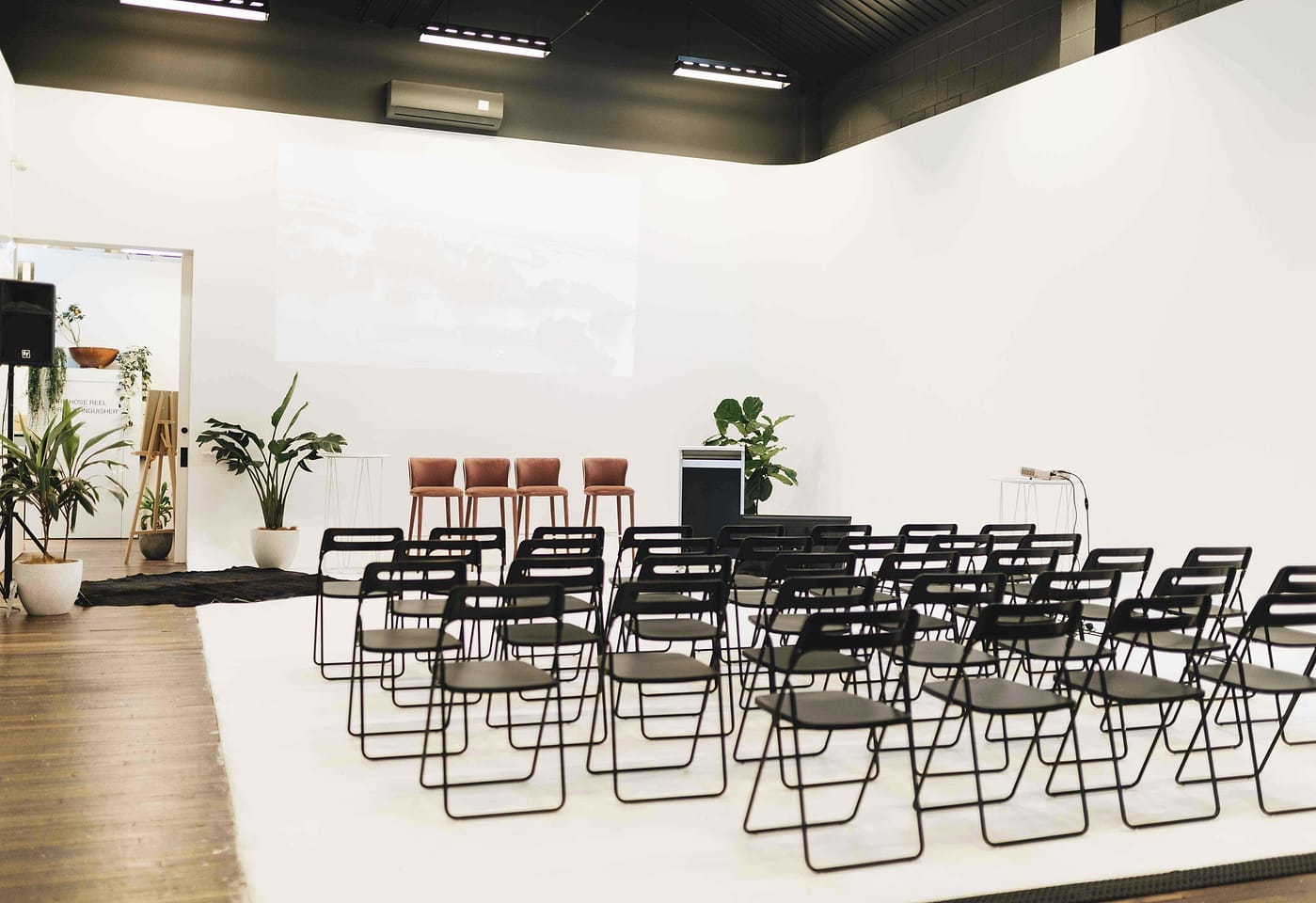 Newstead Studios | Studio With Classroom Seating | Venue Hire Brisbane | 1 |