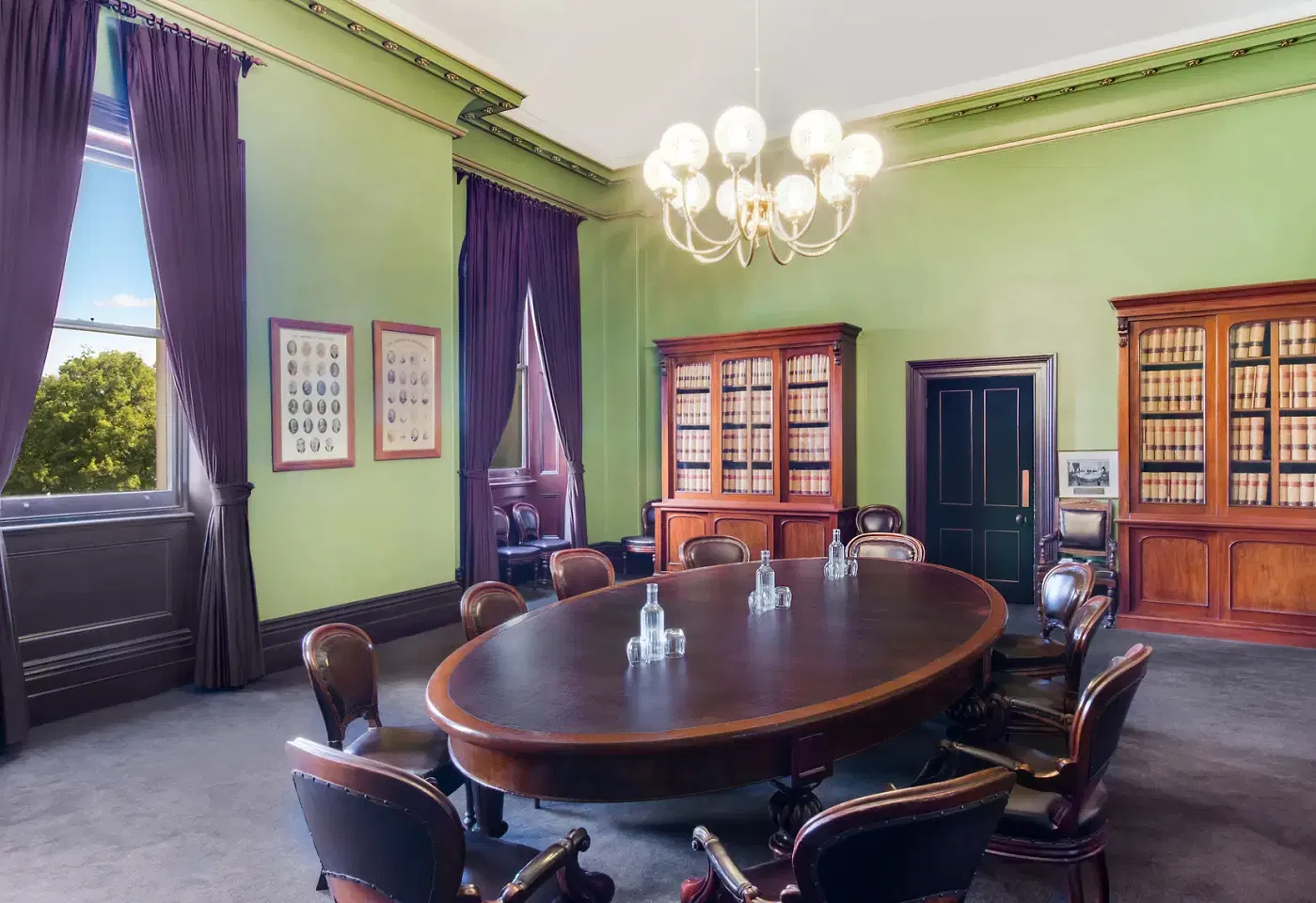 Old State Cabinet Room, Adina Apartment Hotel Adelaide Treasury1