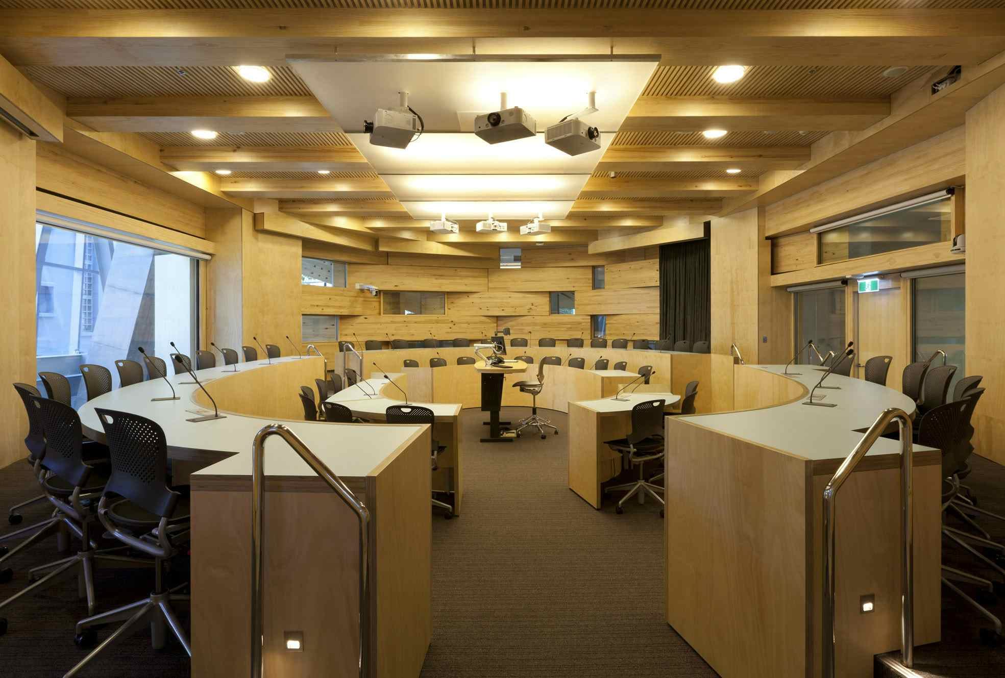 Oval Classroom, University of Technology Sydney 1