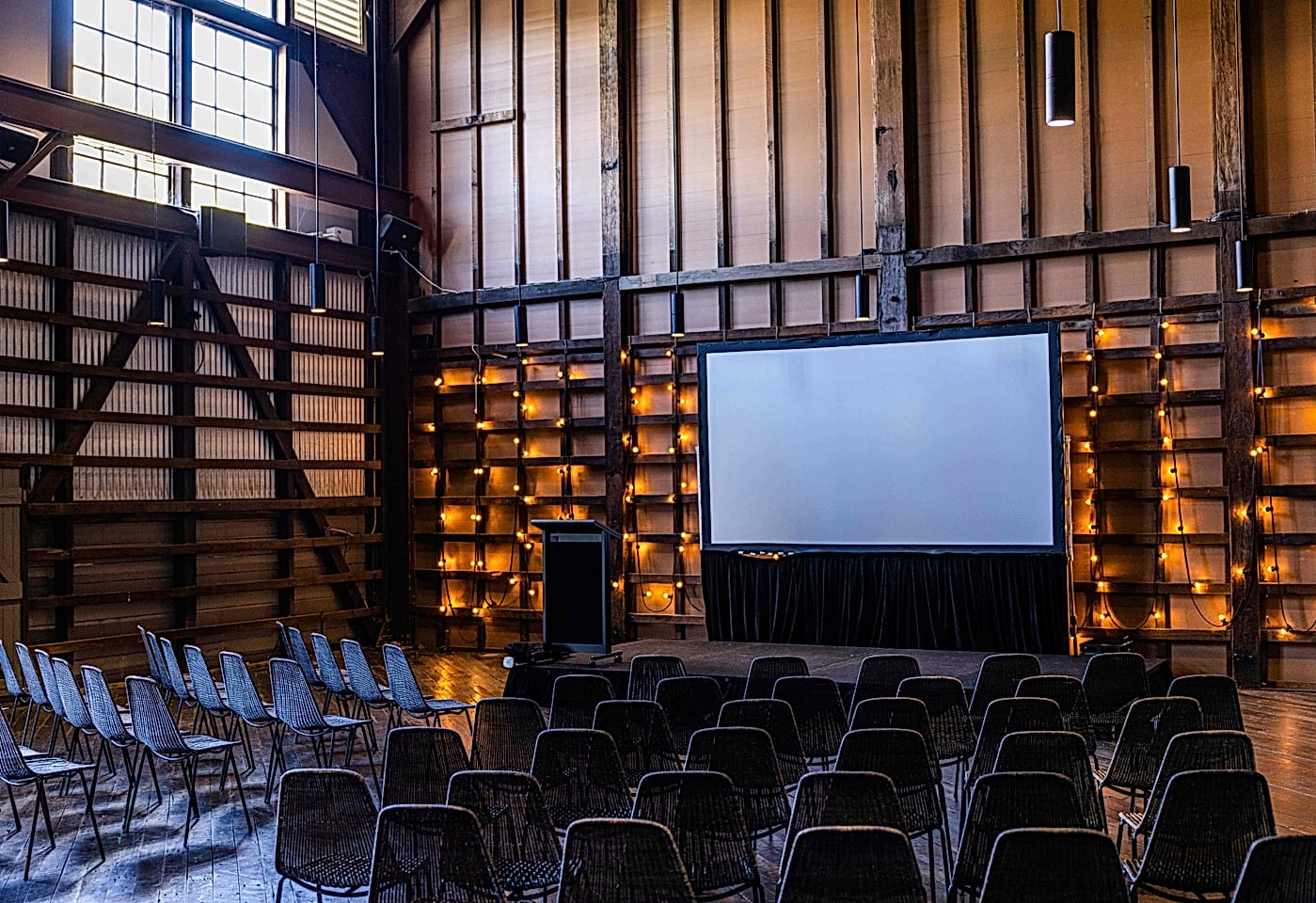 The Piper Room, Ovolo Woolloomoolloo1