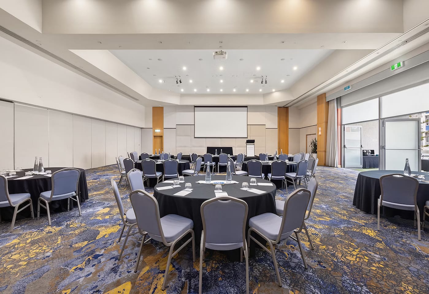 Paradise Ballroom, Novotel Surfers Paradise image 2