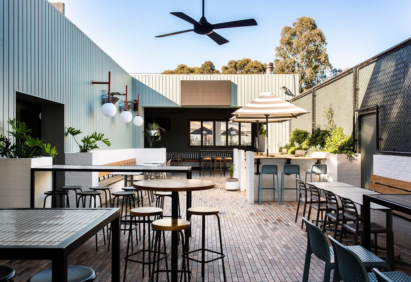 Garden South, Parkside Hotel image 2