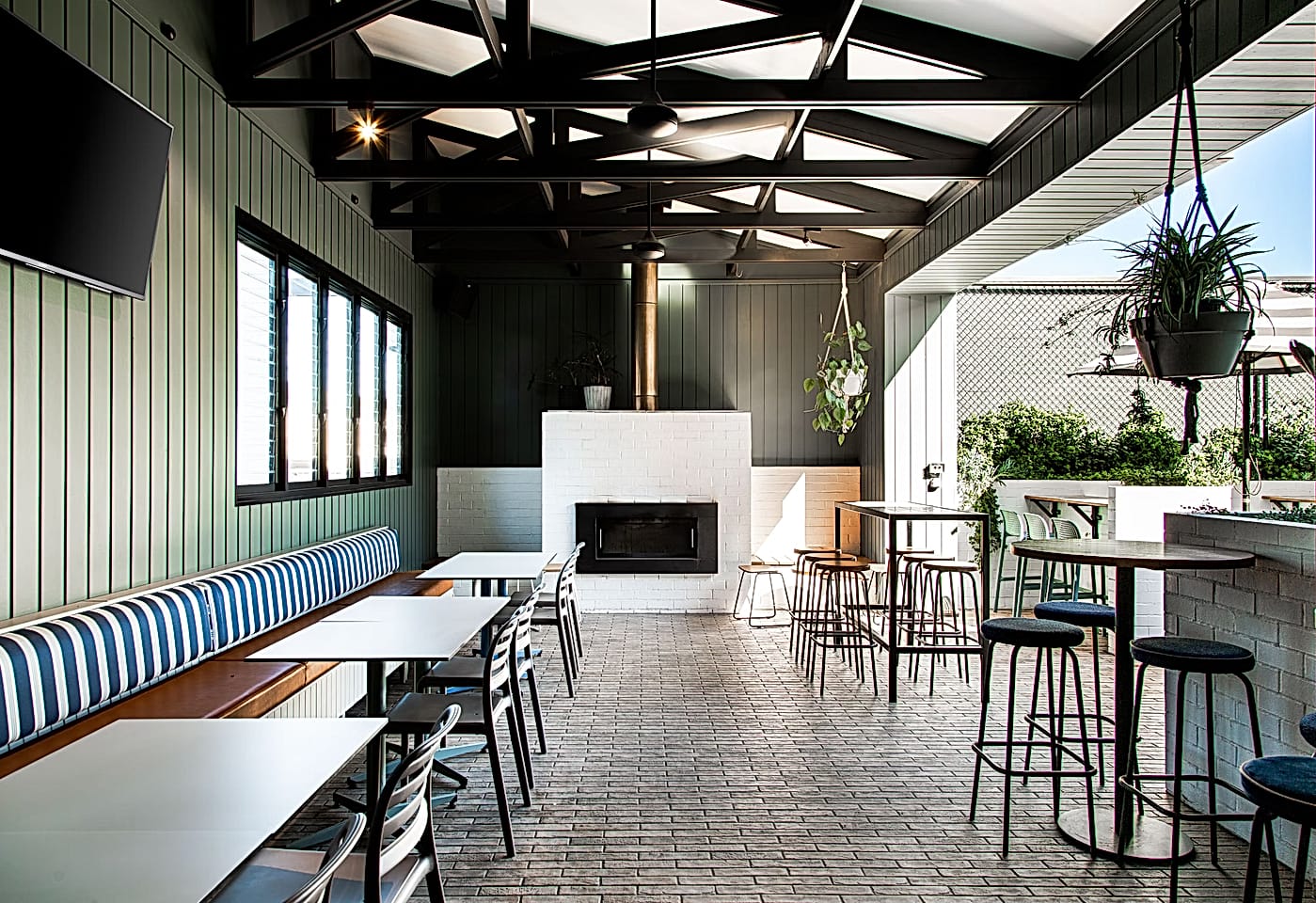 Garden South, Parkside Hotel1