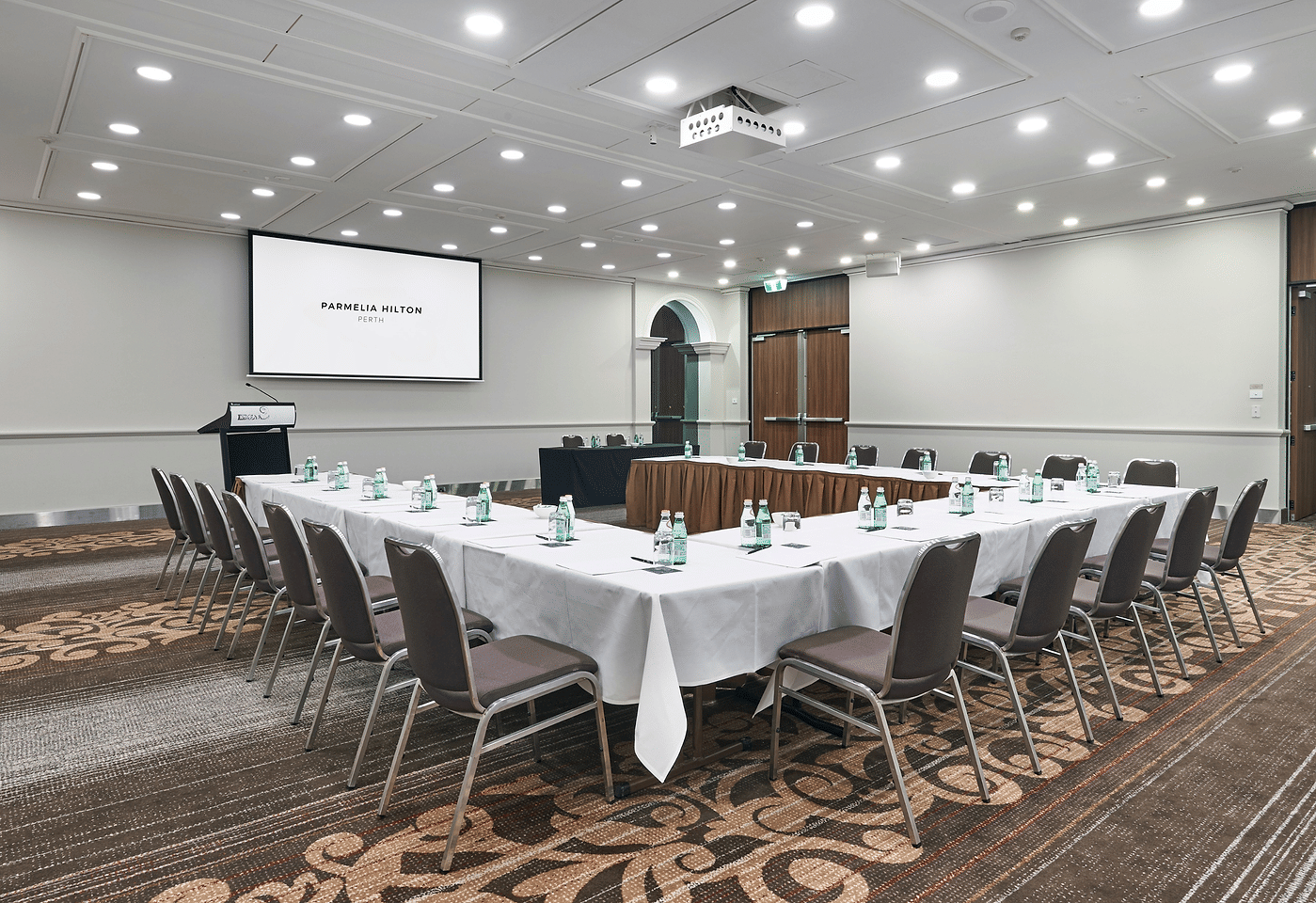 Stirling Room, Parmelia Hilton Perth1