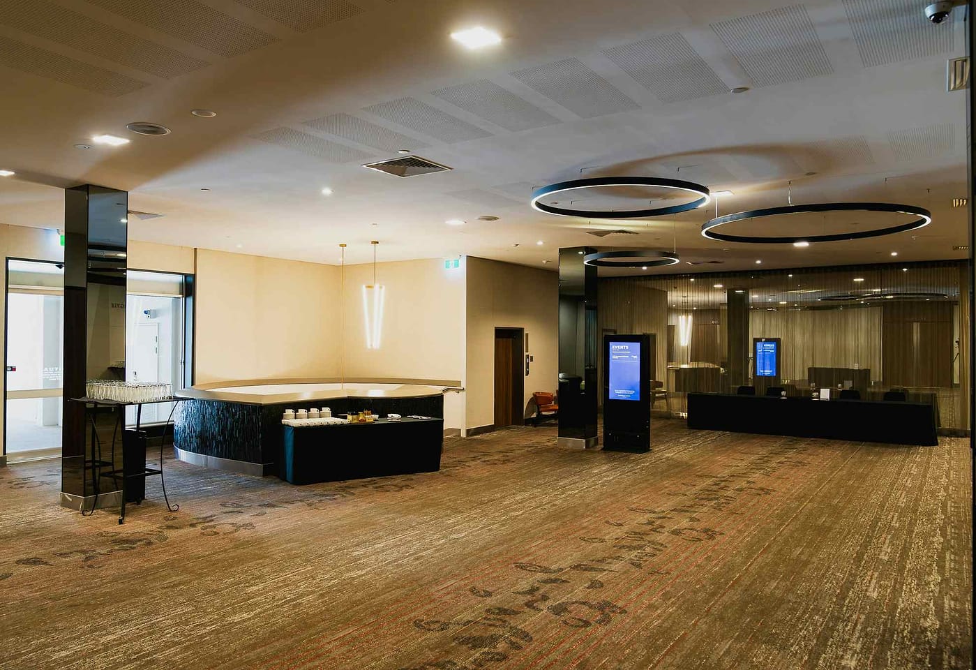 Stirling Room, Parmelia Hilton Perth image 3