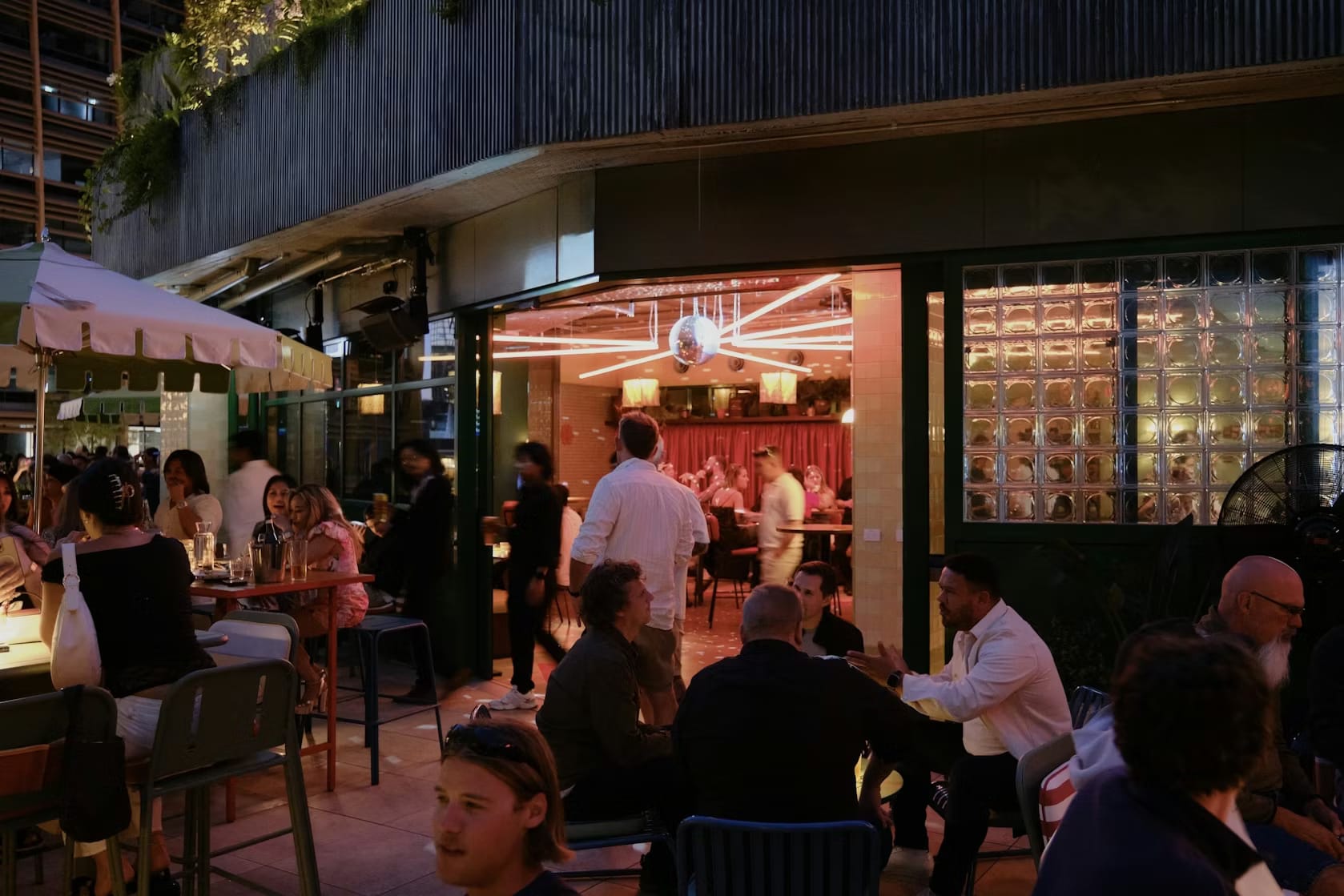 Past/Port Rooftop, The Waterside Hotel image 3