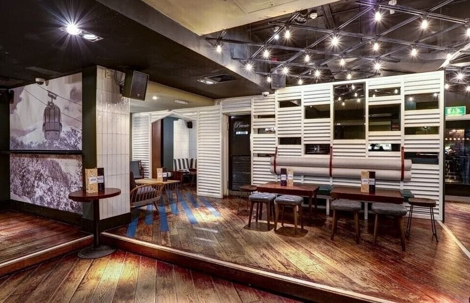 A St Pauls bar with a sophisticated touch: Patch St Pauls image 2