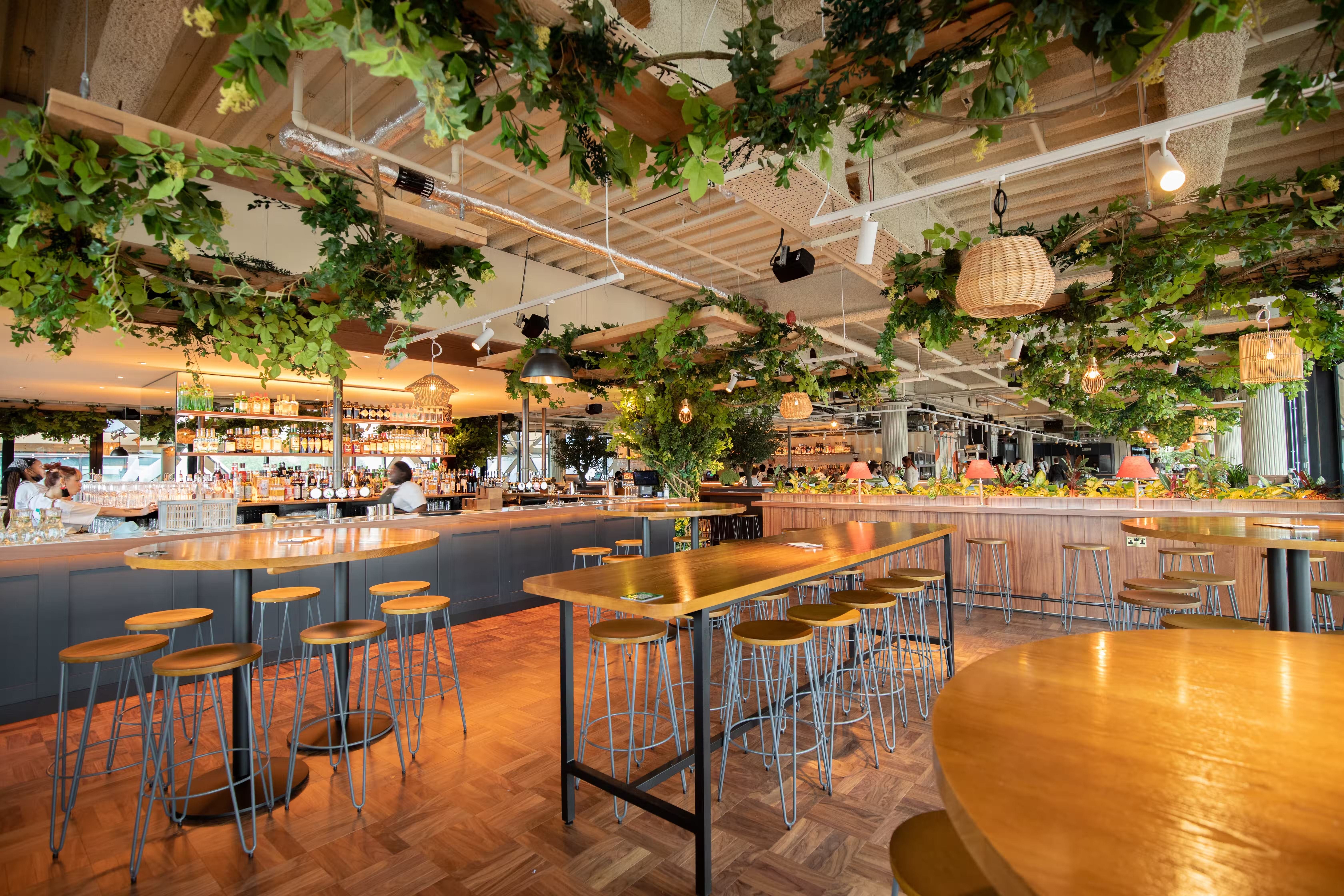 Pergola on the wharf canary wharf bar