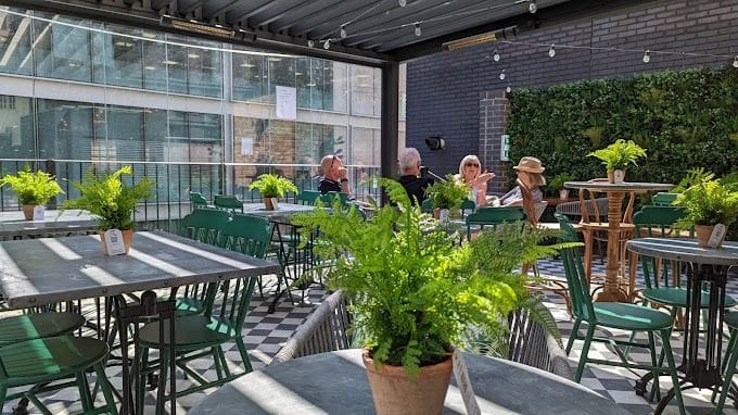 A colourful outdoor bar in Victoria: Phoenix image 2
