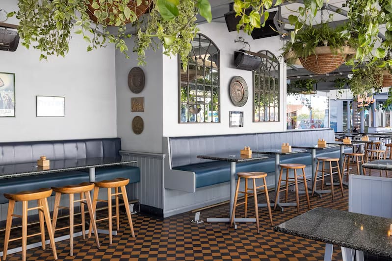 Beer Garden, Pig ‘N’ Whistle Indooroopilly1