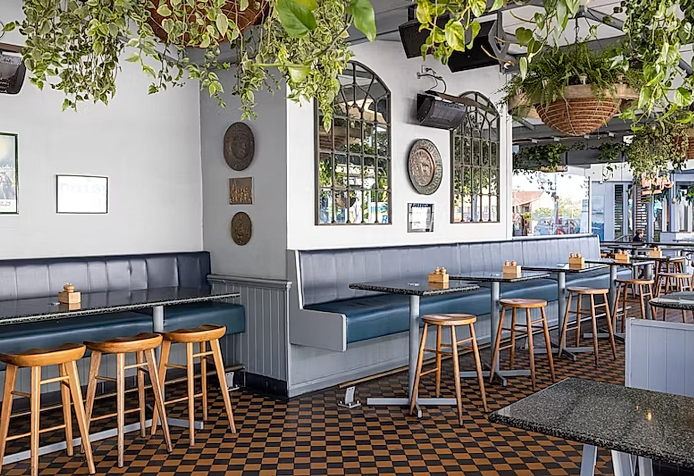 Beer Garden, Pig ‘N’ Whistle Indooroopilly1