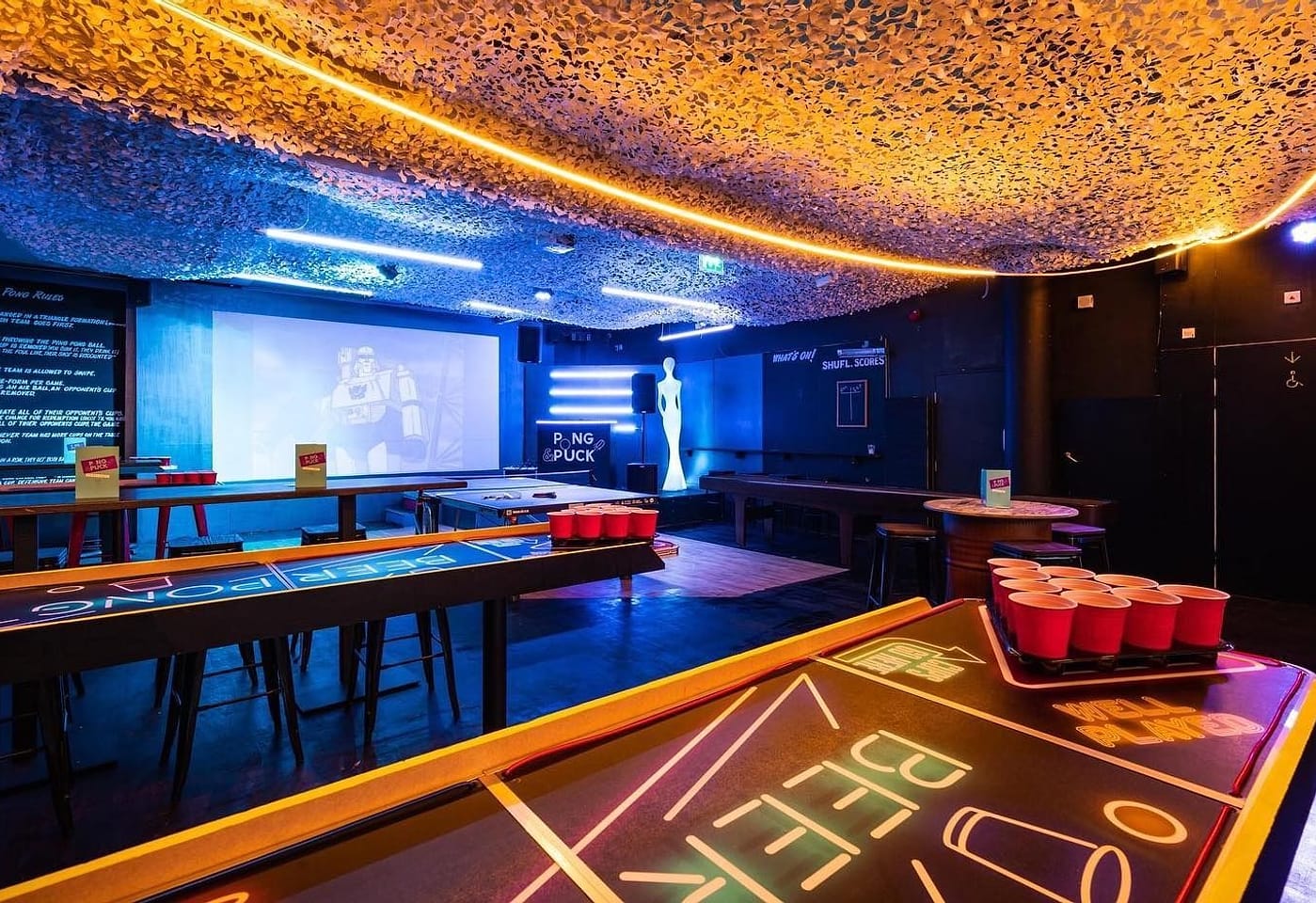 A Manchester bar for the most competitive: Pong & Puck image 2