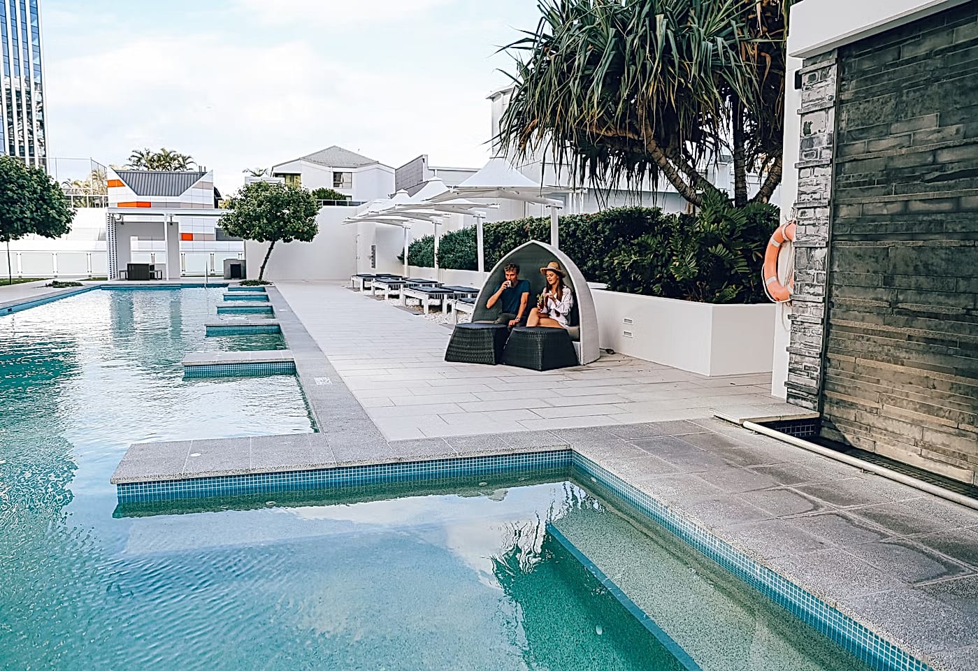 Poolside, Hilton Surfers Paradise Hotel & Residences1