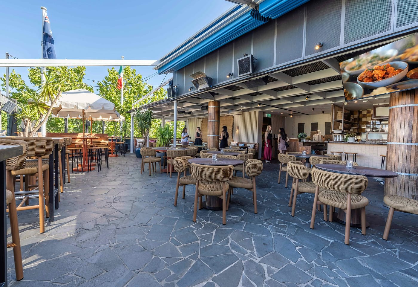 Sweethearts Terraza, Potts Point Hotel image 3