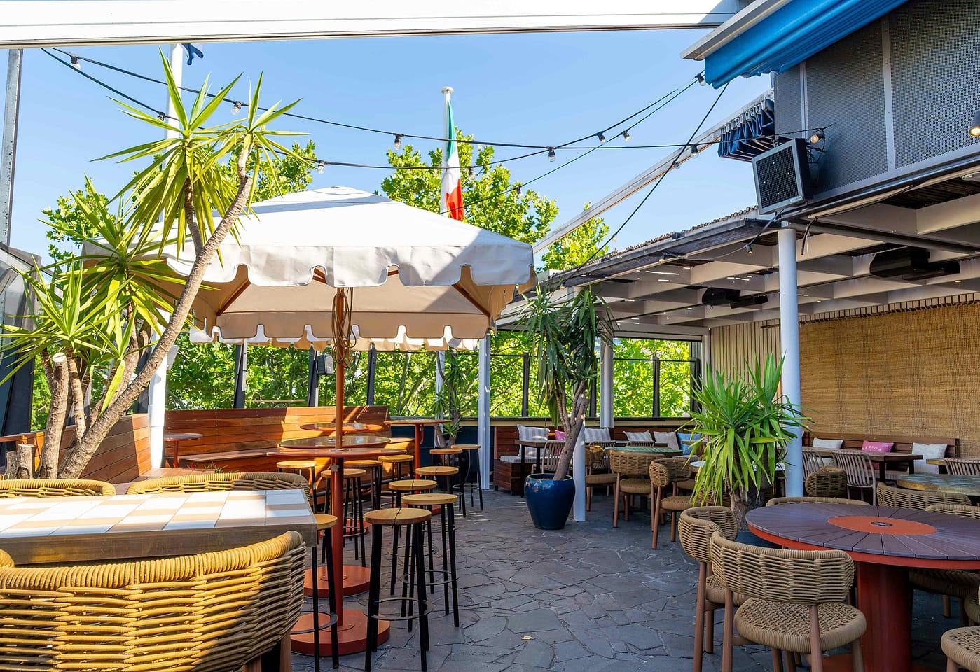 Sweethearts Terraza, Potts Point Hotel image 2