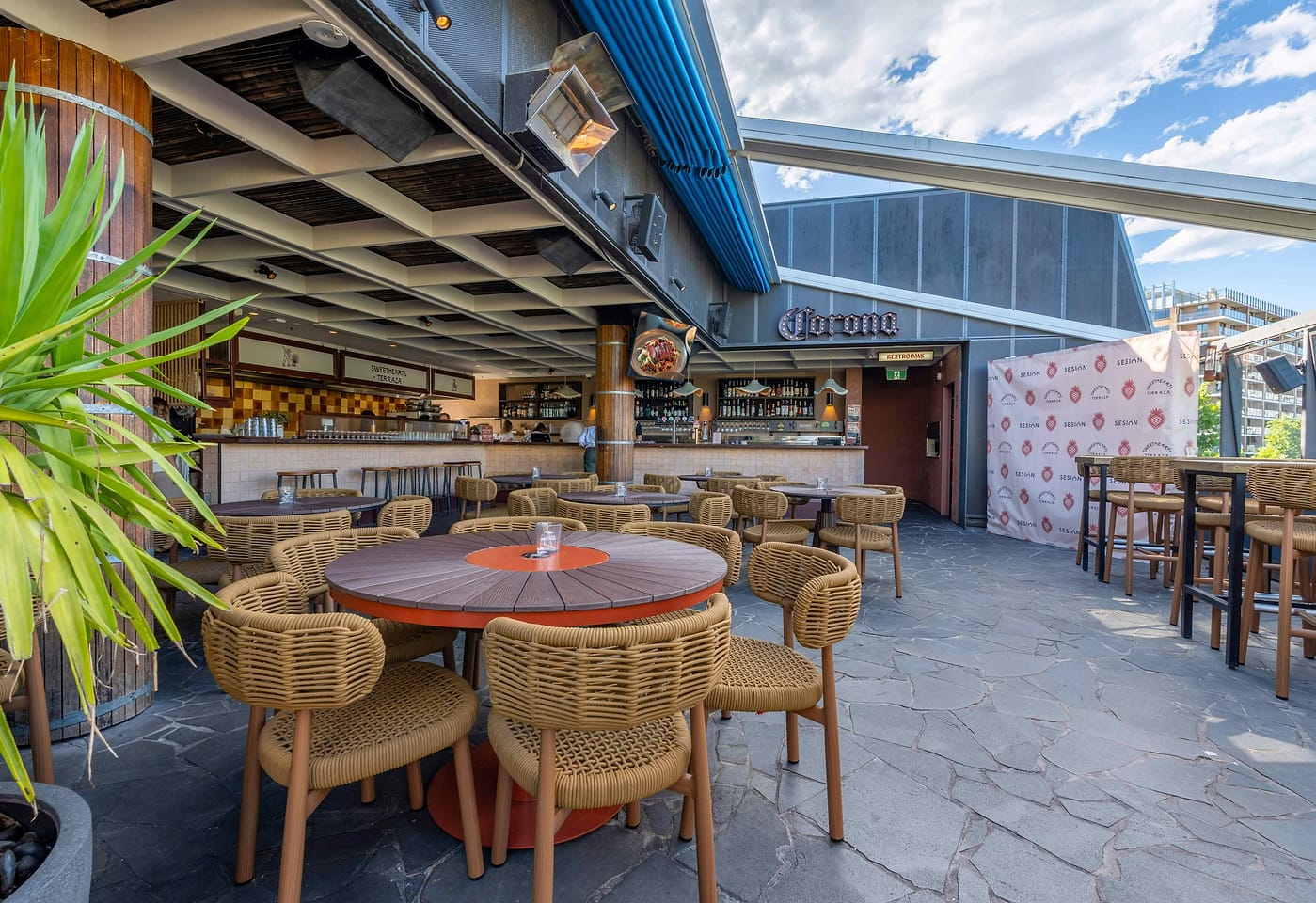 Sweethearts Terraza, Potts Point Hotel1