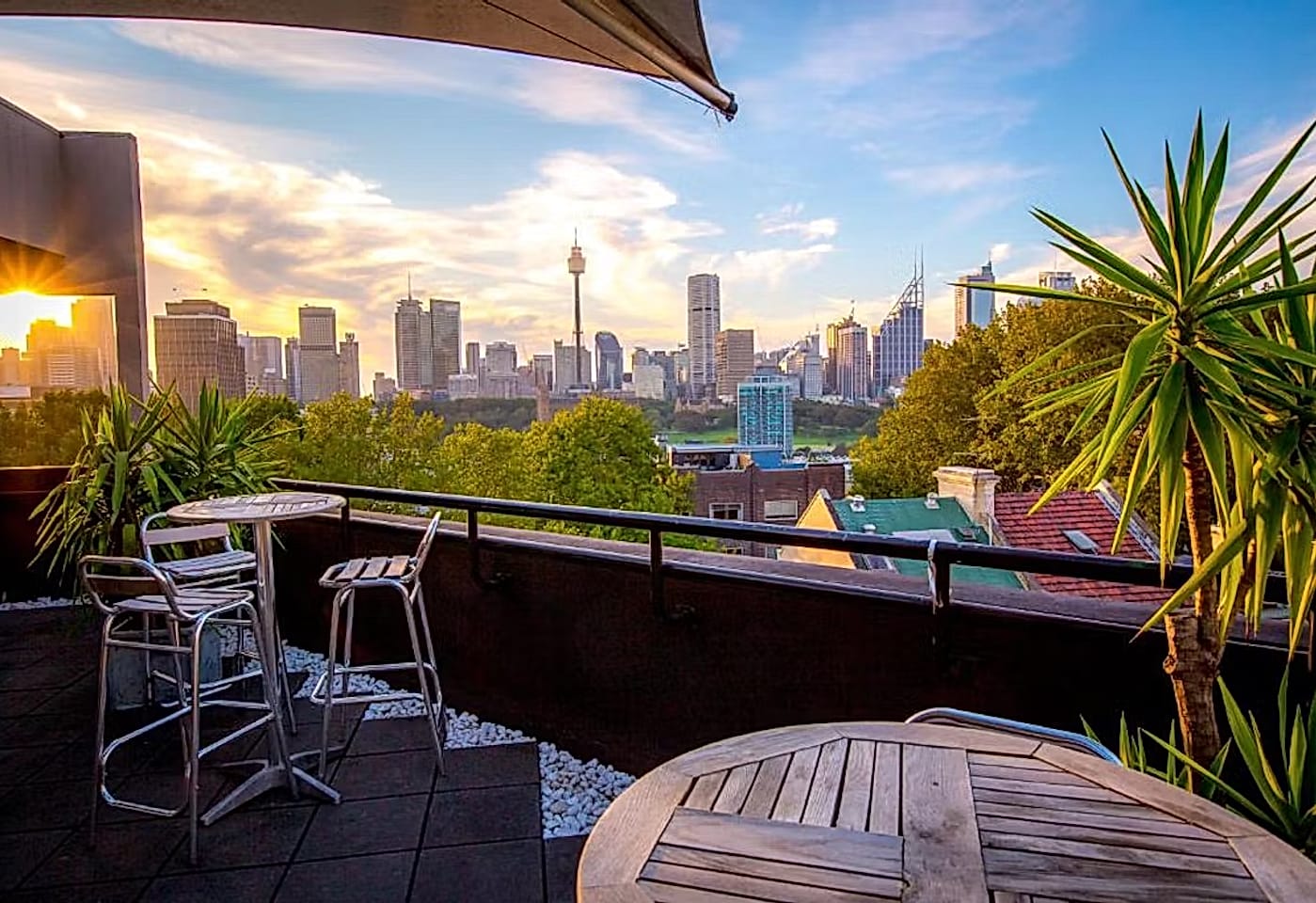 Potts Point Hotel | Sweethearts Rooftop | Venue Hire Sydney | 1