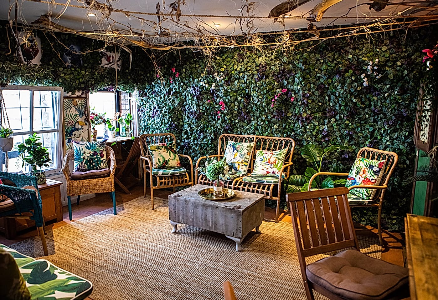 Proud Henry | Wine Bar and Ginoteca Exclusive Hire | Venue Hire Gold Coast | 1