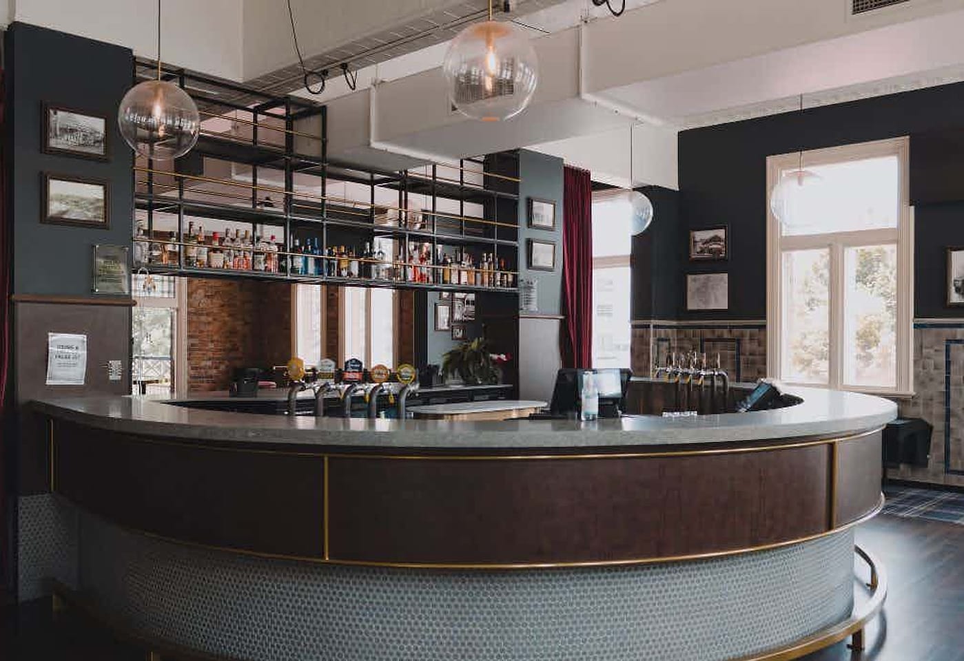 The Normanby Hotel Public Bar, The Normanby Hotel image 2