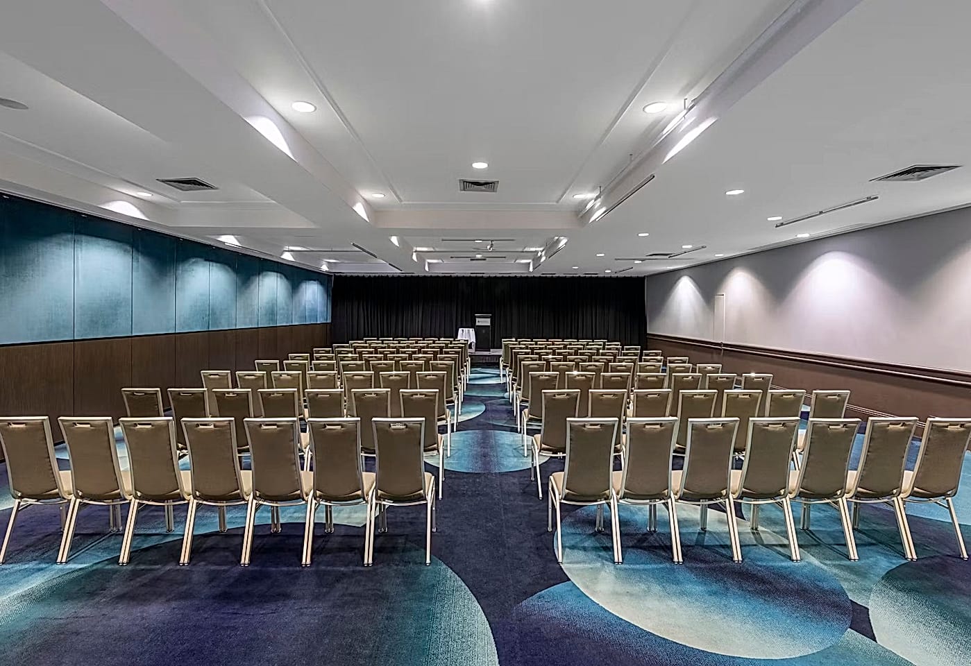 Connaught Room, Pullman and Mercure Brisbane King George Square 1