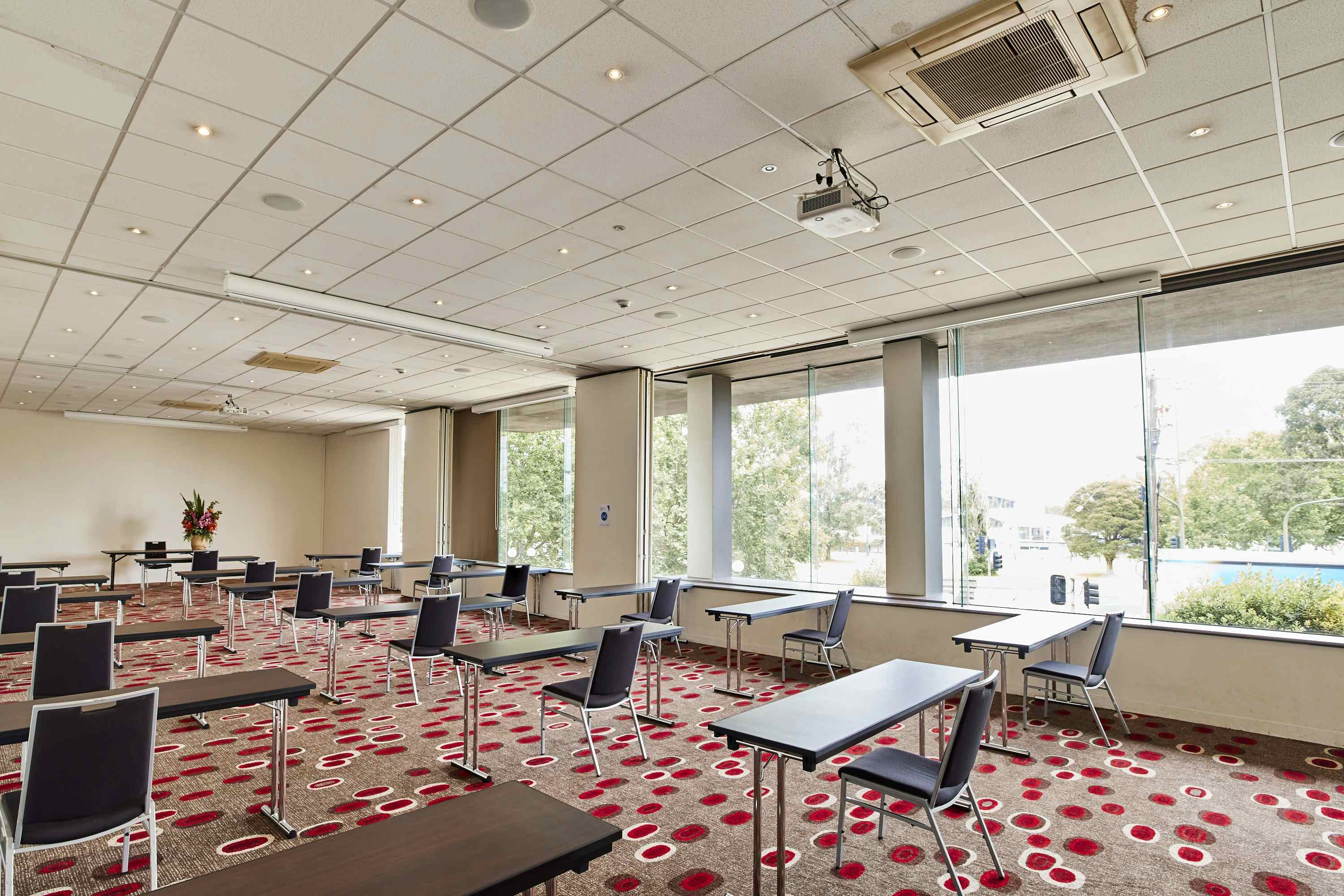 Lake Room, Pullman & Mercure Melbourne Albert Park1