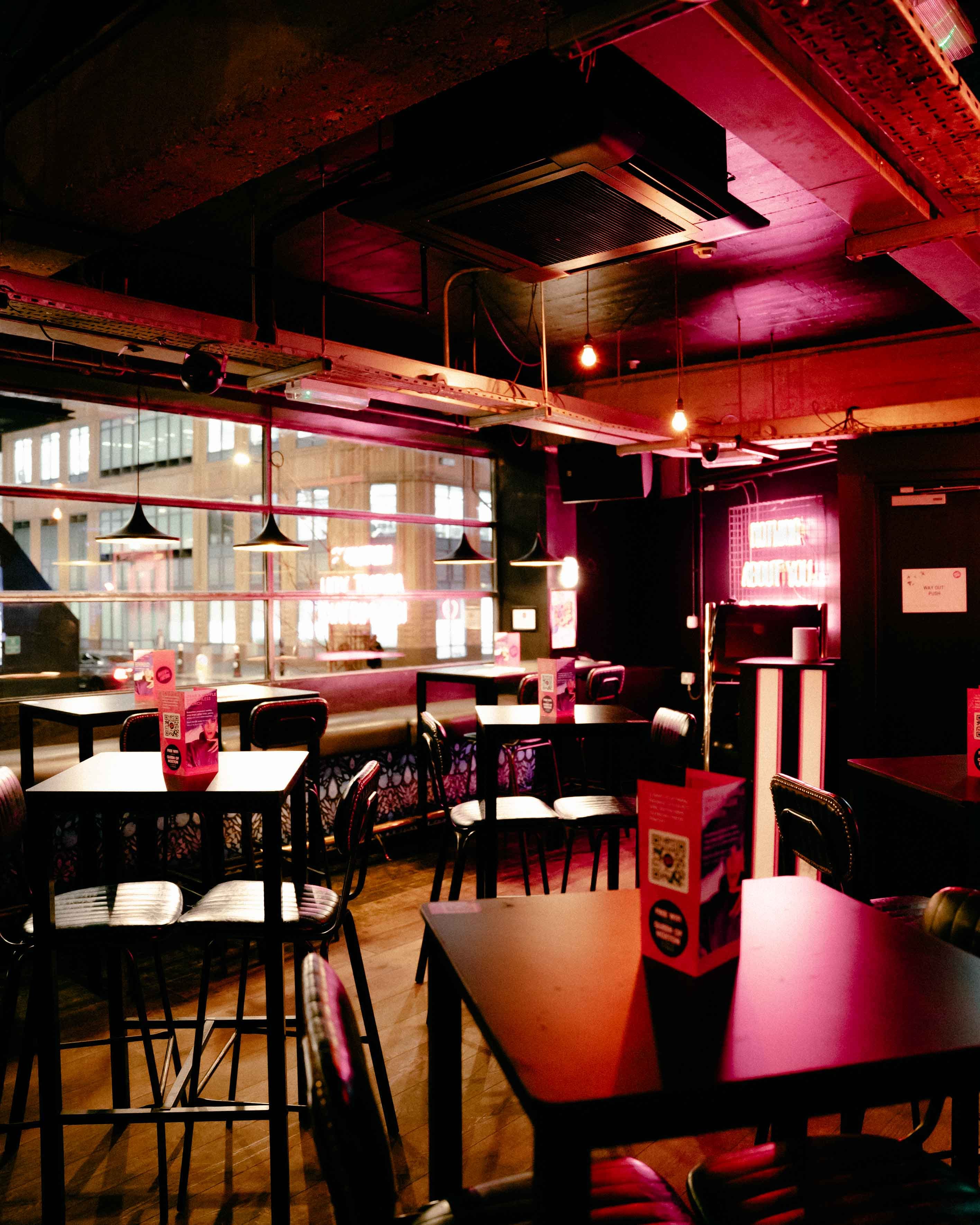 A colourful, festive outdoor bar in London: Queen of Hoxton image 2