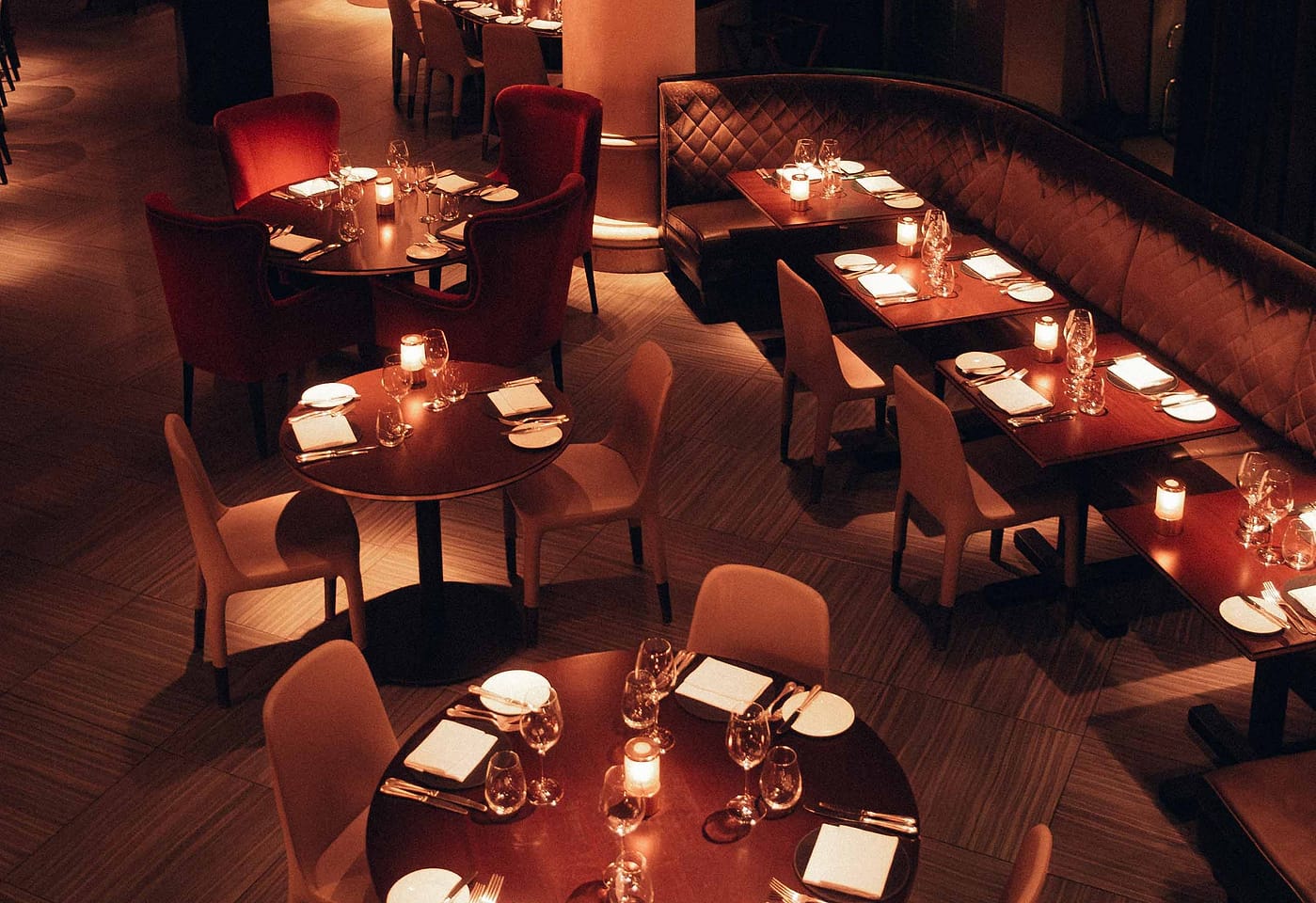 Qualingos mayfair bar hire