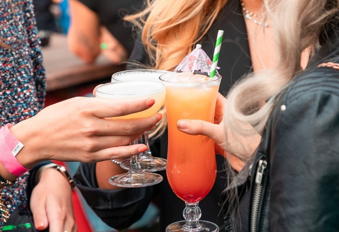 Queen of Hoxton East London roofotp bar 3