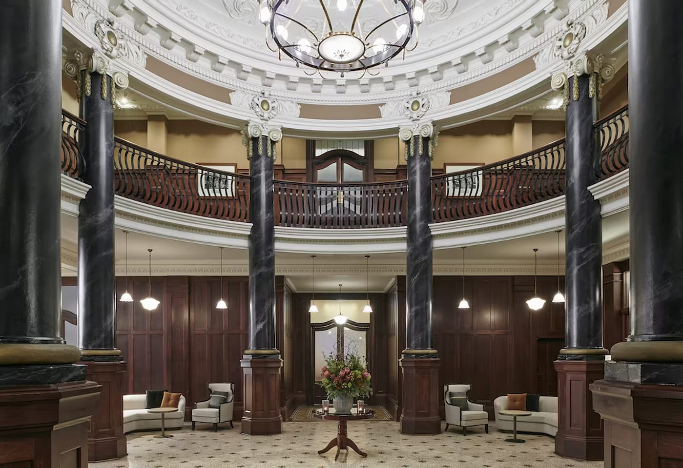 Grand Vestibule, Rendezvous Hotel Melbourne image 2