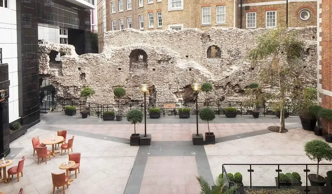 For a festive party with all the trimmings: The Auditorium at Leonardo Royal London City image 2