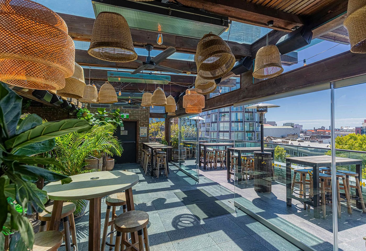Rooftop Garden Bar, Kings Cross Hotel 1