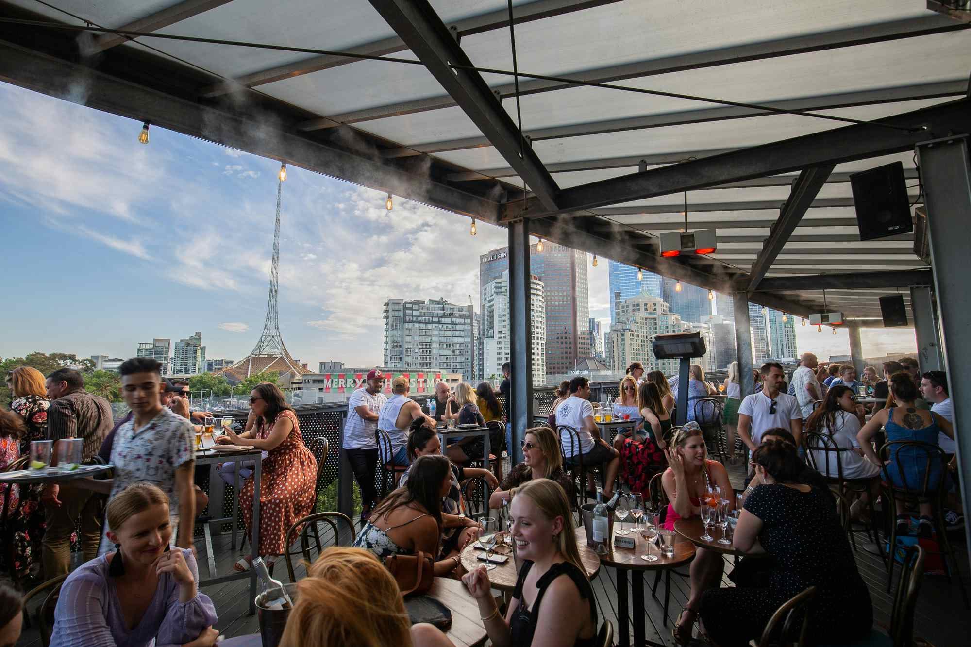 Transit Rooftop Bar, Transport Hotel image 2