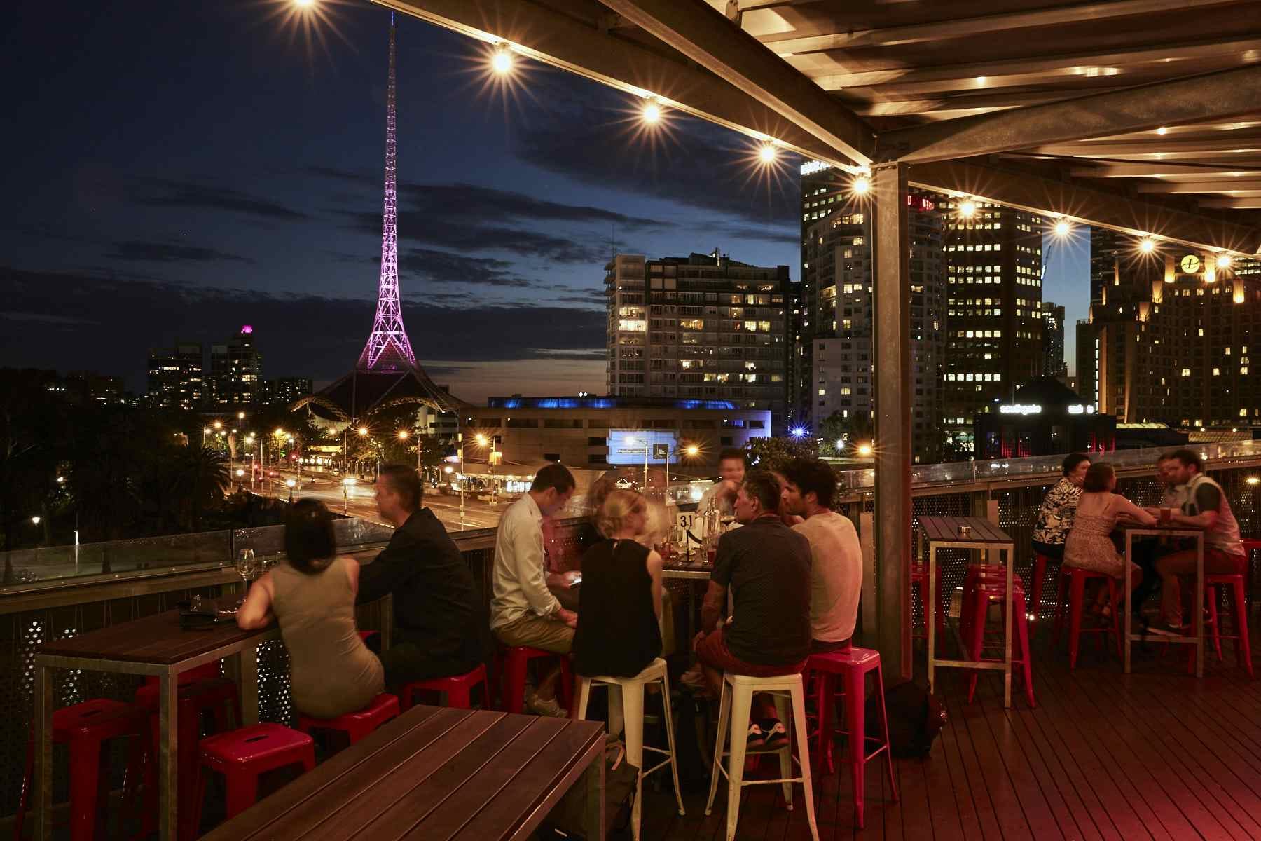 Transit Rooftop Bar, Transport Hotel1