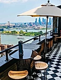 Rooftop bar hire US