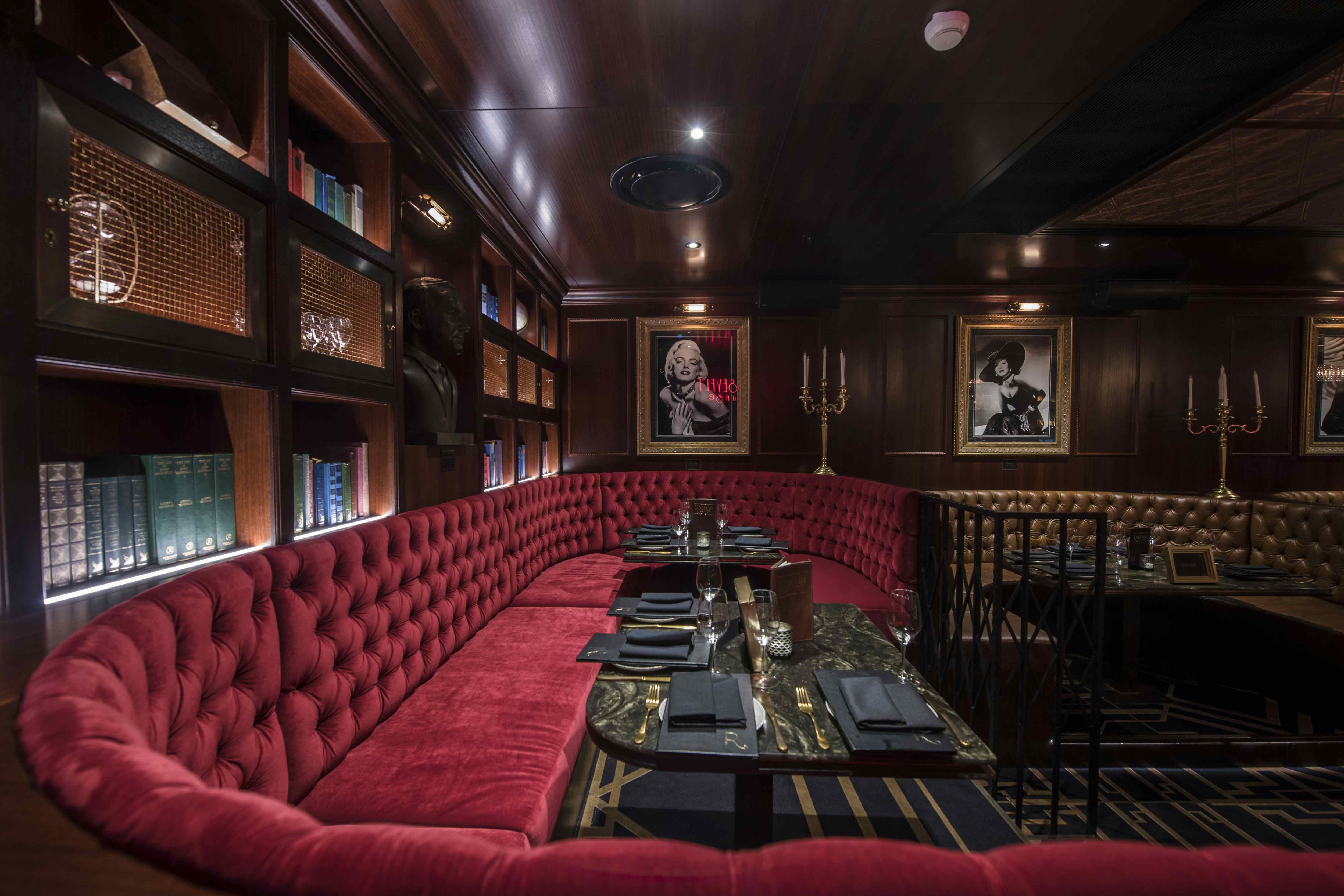 Roosevelt lounge | Booth Seating | Venue Hire Gold Coast | 2