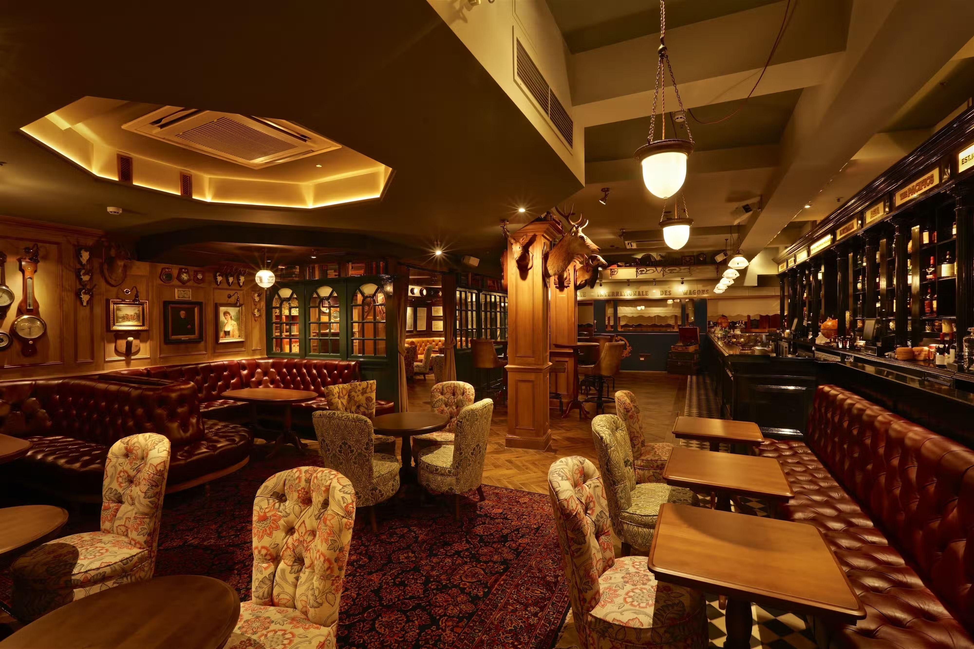 A wide shot of the cocktail bar at Mr Foggs in Covent Garden