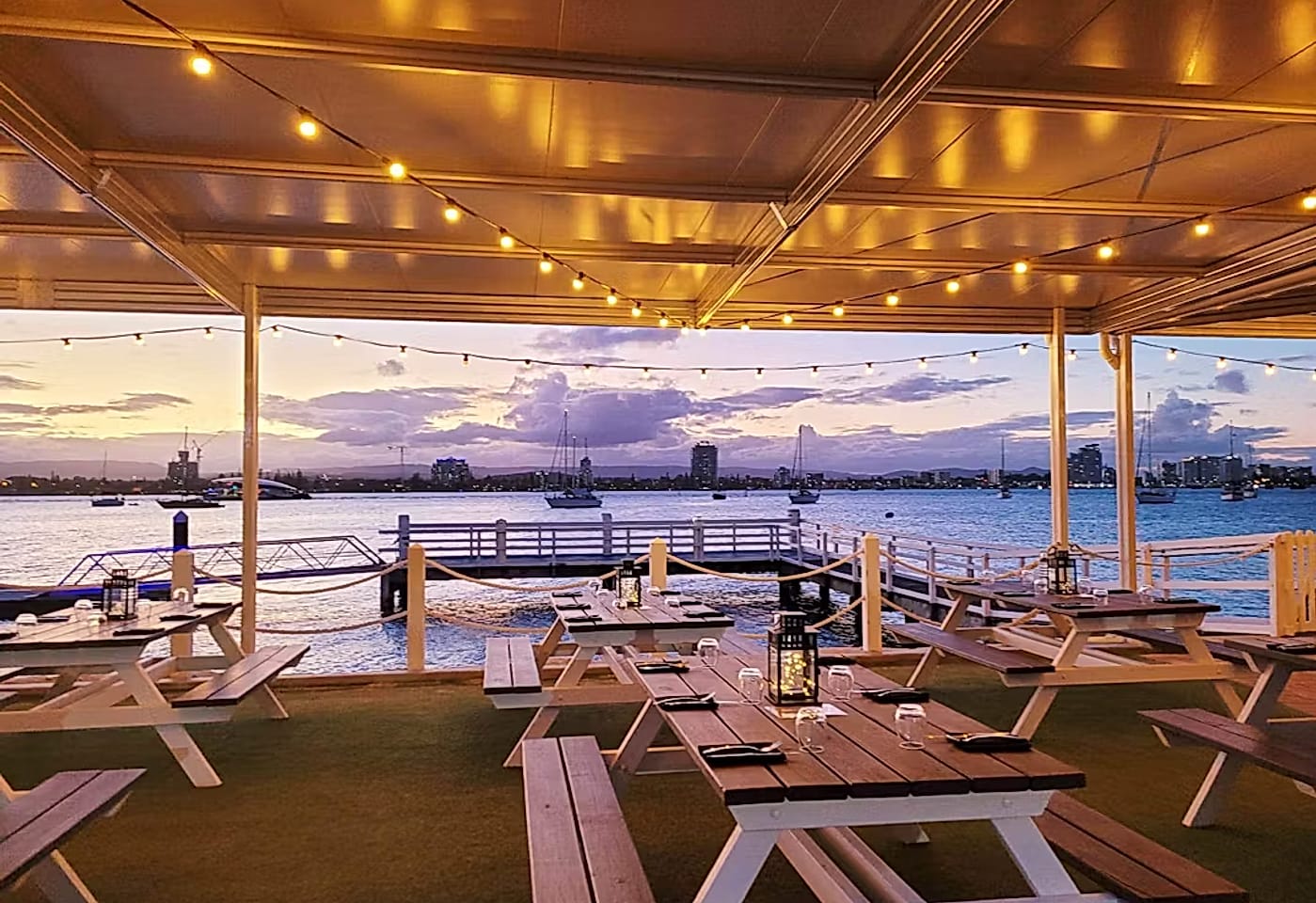 Sea World Resort Boatshed Bar & Grill | Boatshed Bar & Grill Exclusive | Venue Hire Gold Coast | 1