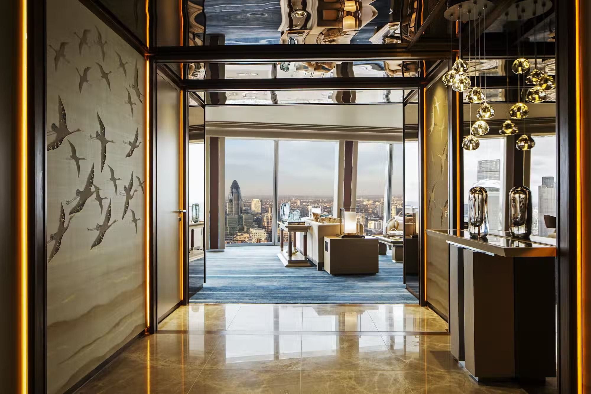 Signature Suites, Shangri-La Hotel london bridge meeting room