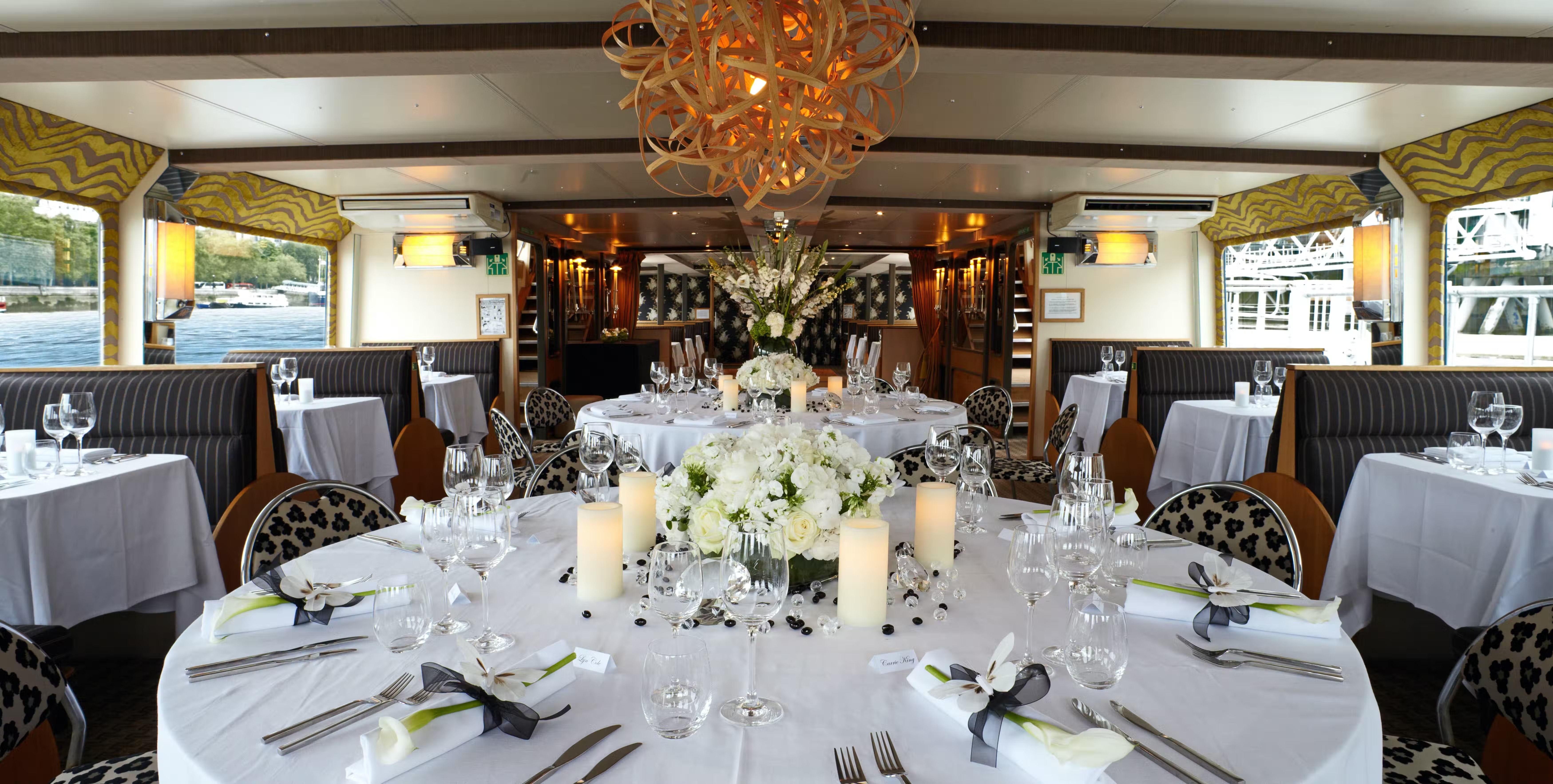 Silver barracuda london boat party 1