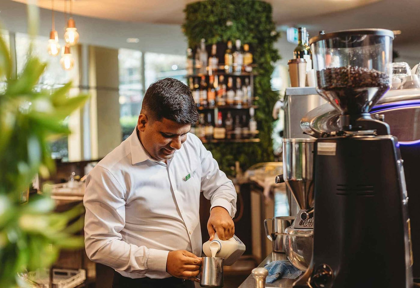 Holiday Inn Sydney Potts Point | Coffee Making | Venue Hire Sydney | 3