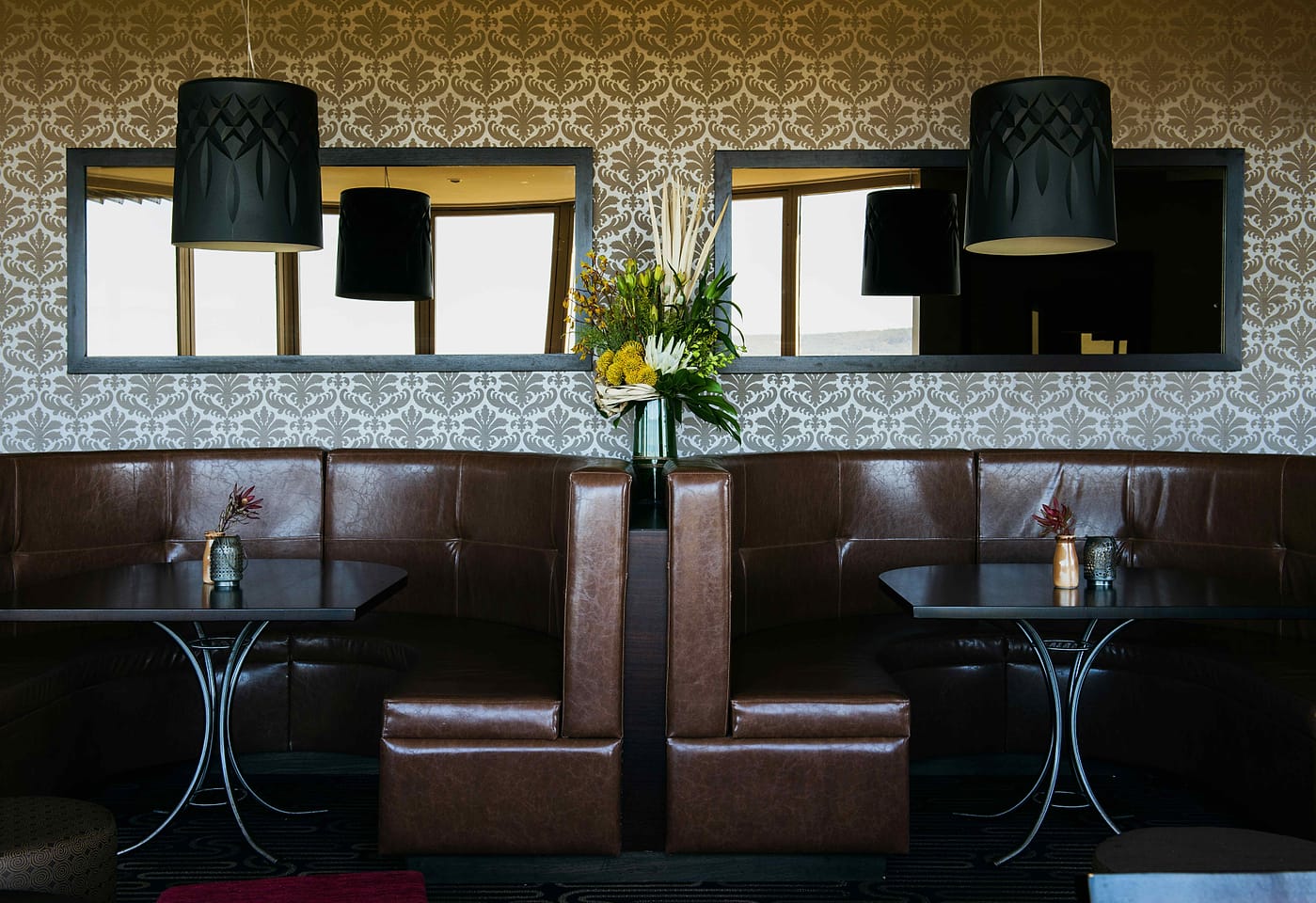 Skyline Lounge, Rydges South Park Adelaide image 3
