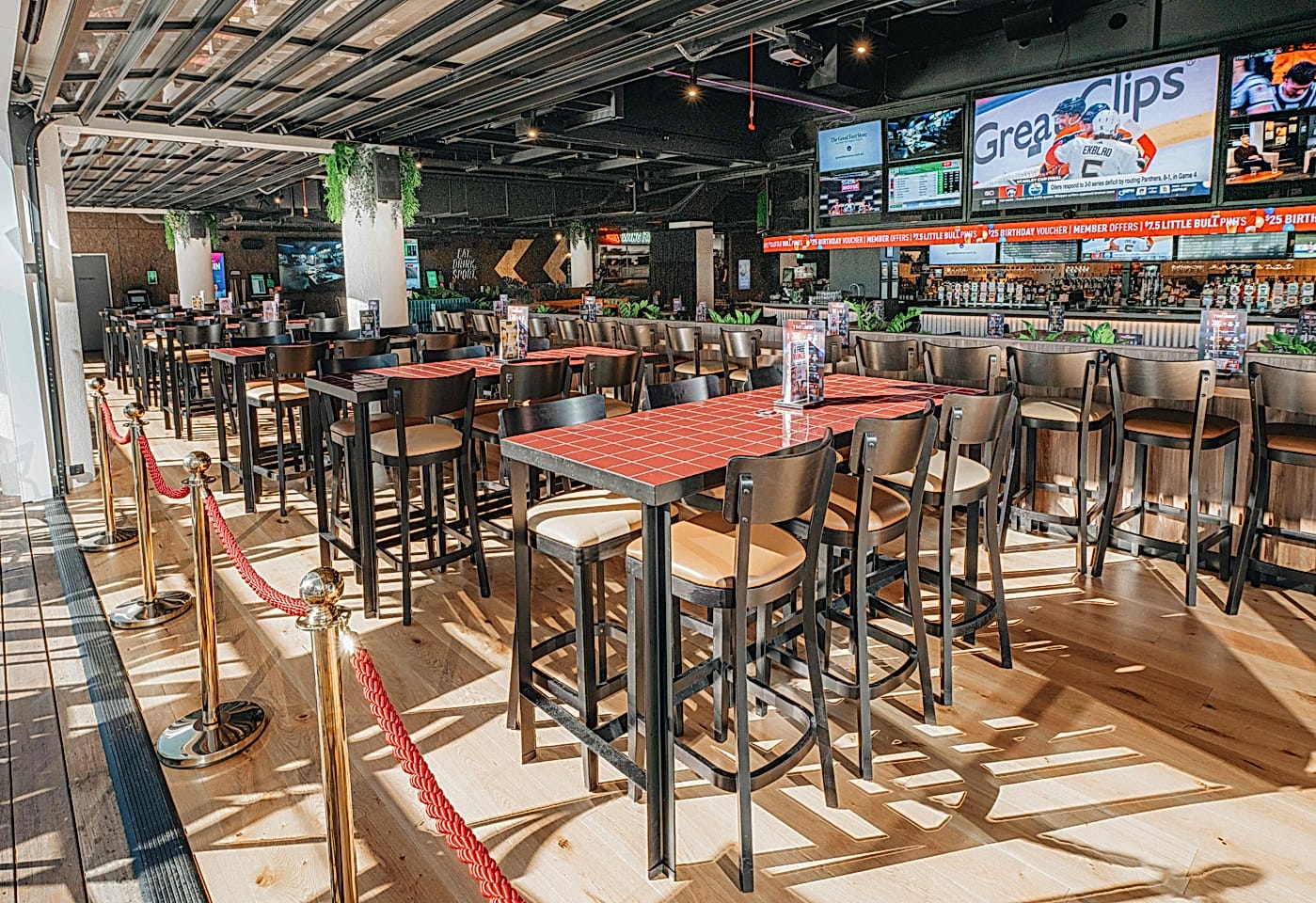 Sporting Globe Surfers Paradise | View of Indoor Seating and Bar | Venue Hire Gold Coast | 3