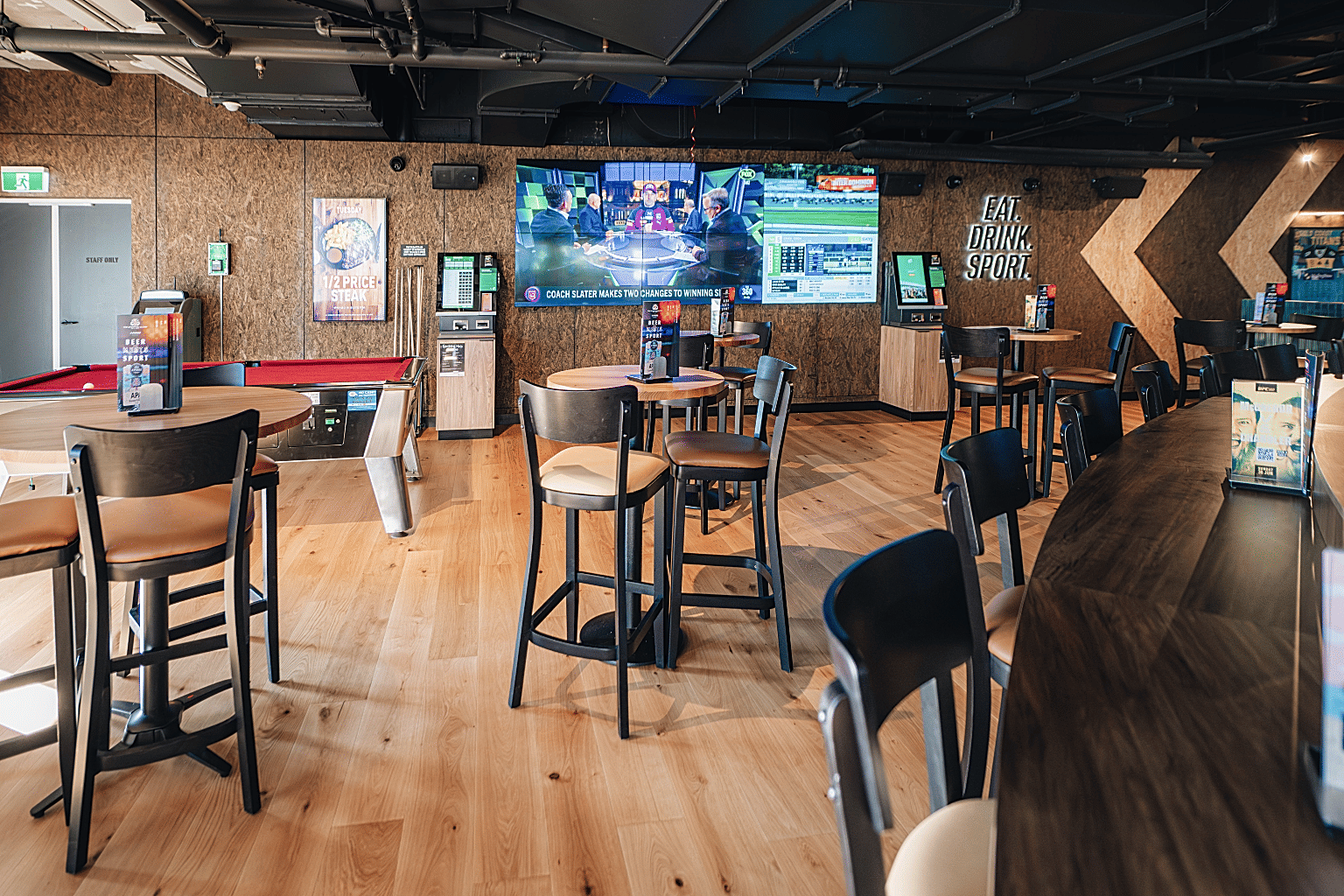 Discover Gold Coast's Top Pubs