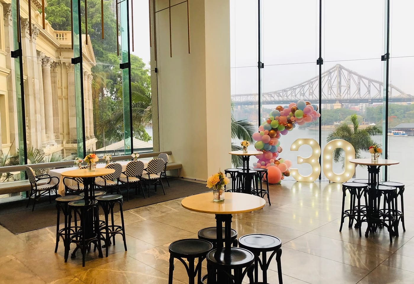 Story Bridge Room, Bar Pacino1