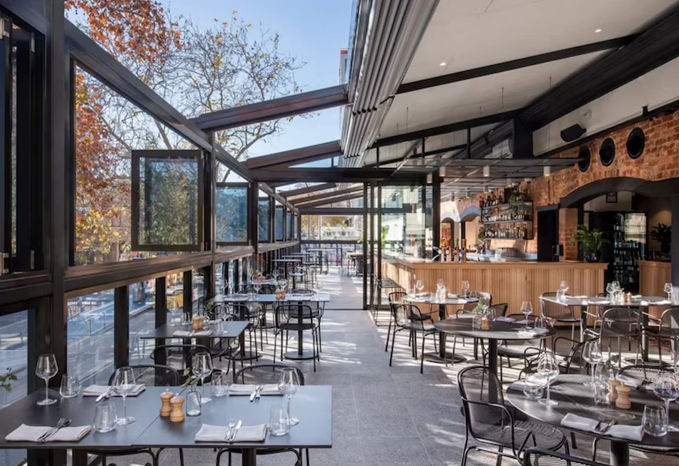 Strathmore Hotel | Verandah Dining | Venue Hire Adelaide | 2