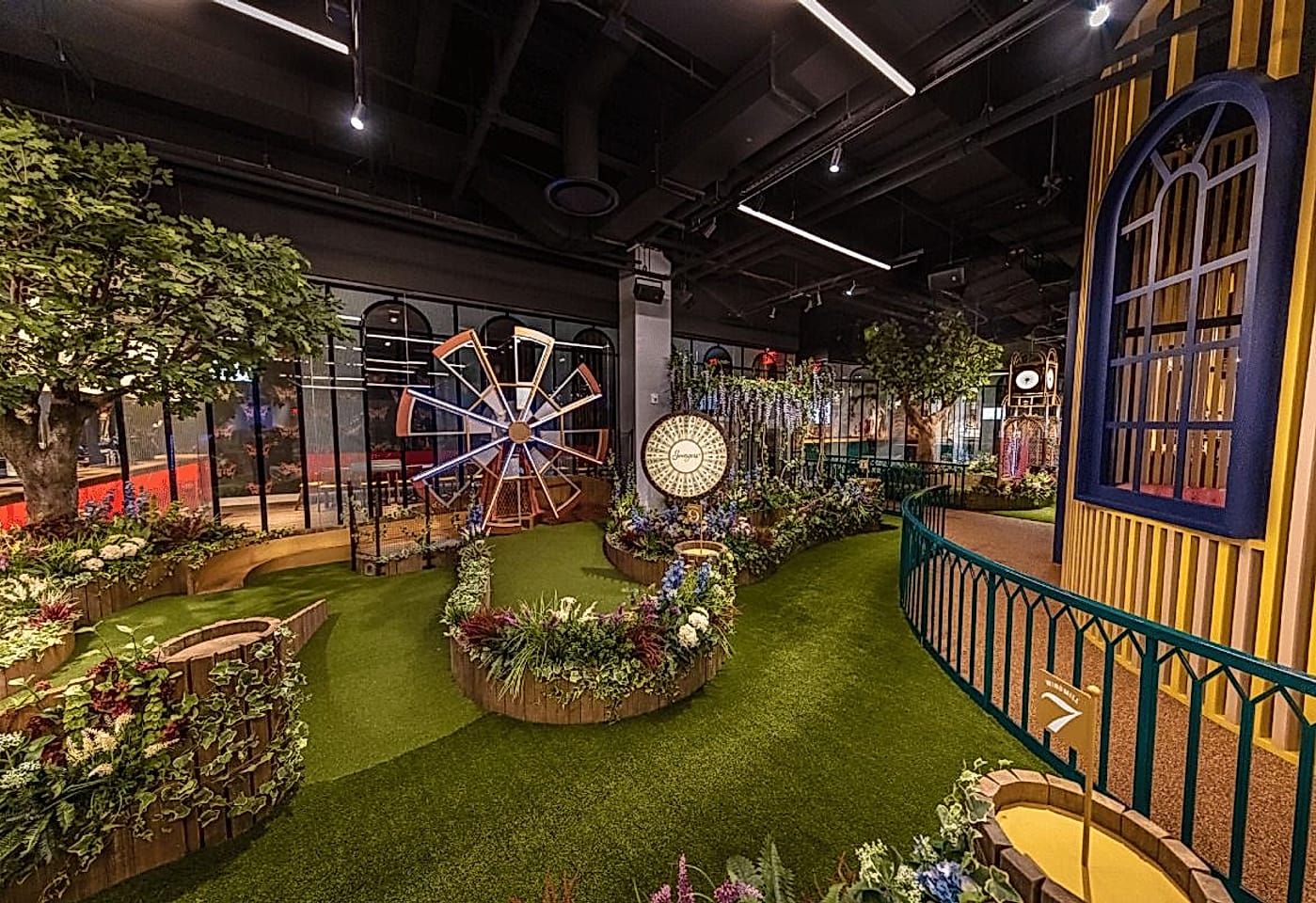 Why not hire out a golf course for your NYC birthday: Swingers Crazy Golf image 2