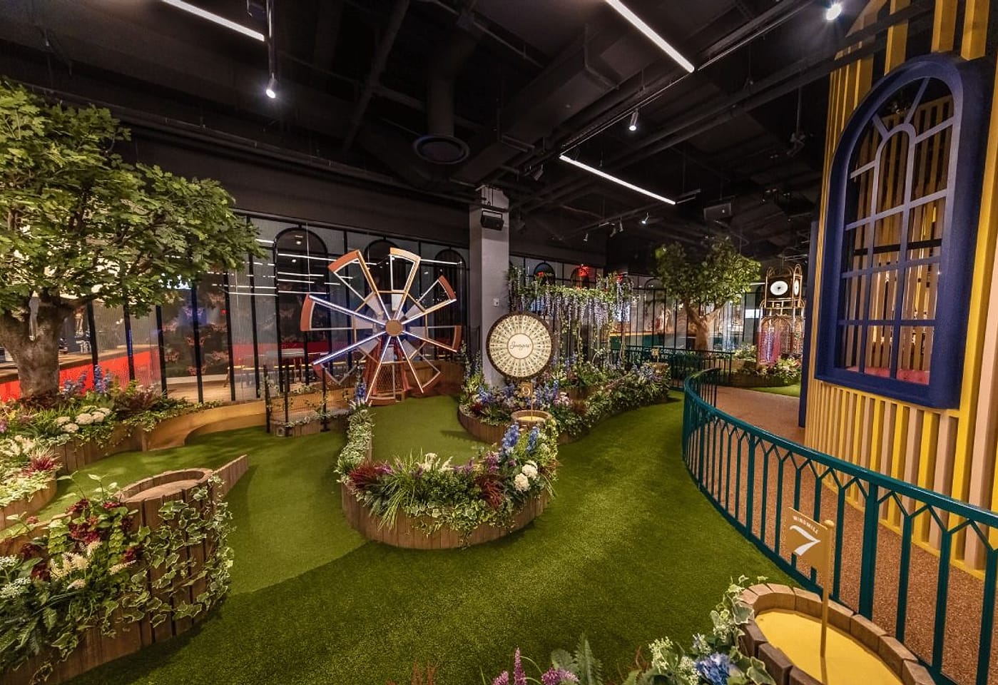 Why not hire out a golf course for your NYC birthday: Swingers Crazy Golf image 2