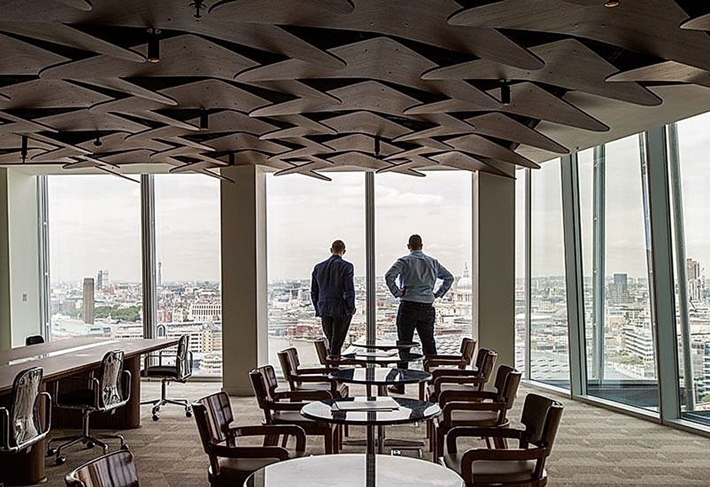 The sky's the limit at this bright meeting room: Tog @ The Shard1
