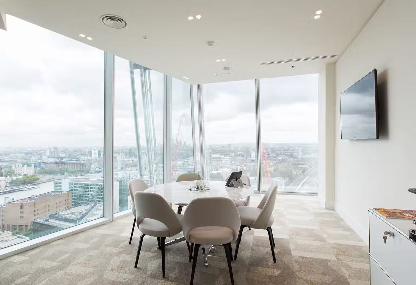 TOG, The Shard, Meeting room 6 London. bridge meeting room